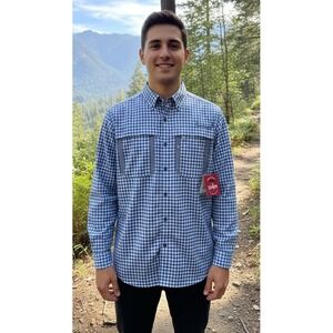 Red Hook Lure Plaid Shirt Men's Size M Blue White Long Sleeve Fishing Vented NWT